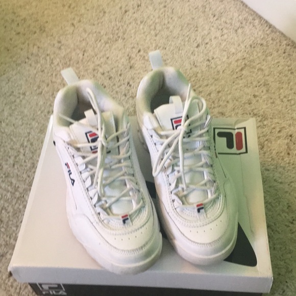 shoes - Picture 2 of 4